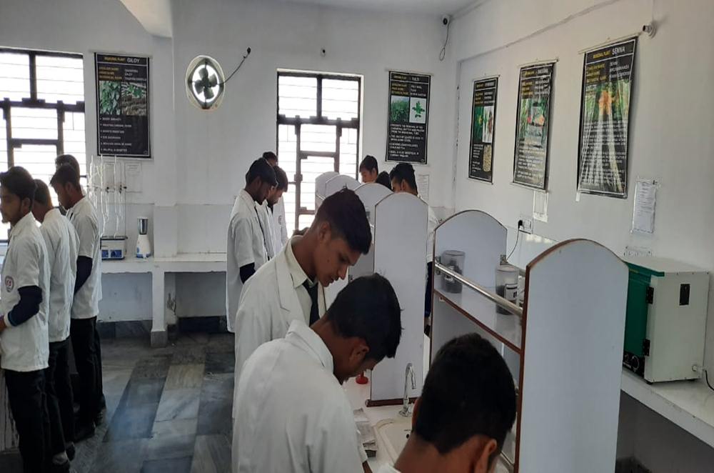 Pharmacognosy Lab