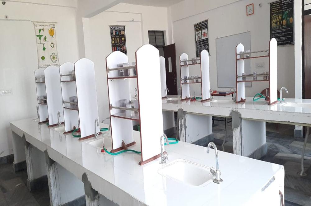 Pharmacognosy Lab